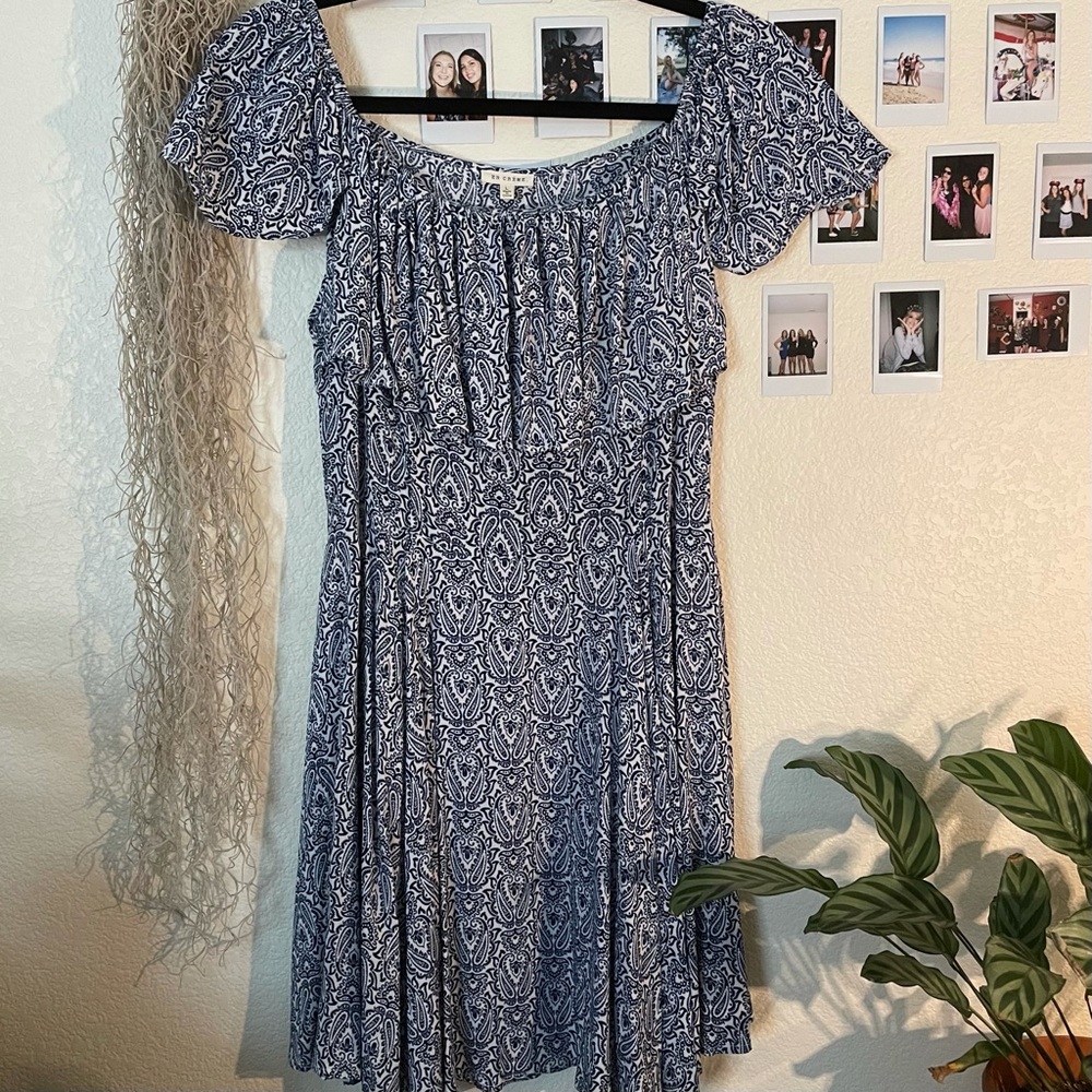 Printed Off-the-shoulder Dress 👗